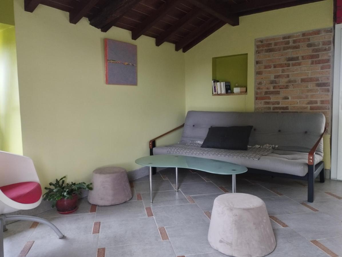 Appartement, Vue Sur Les Pyrenees Pouillon Buitenkant foto